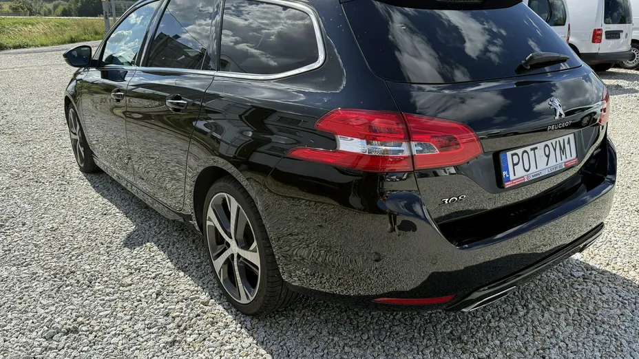 PEUGEOT 308 -