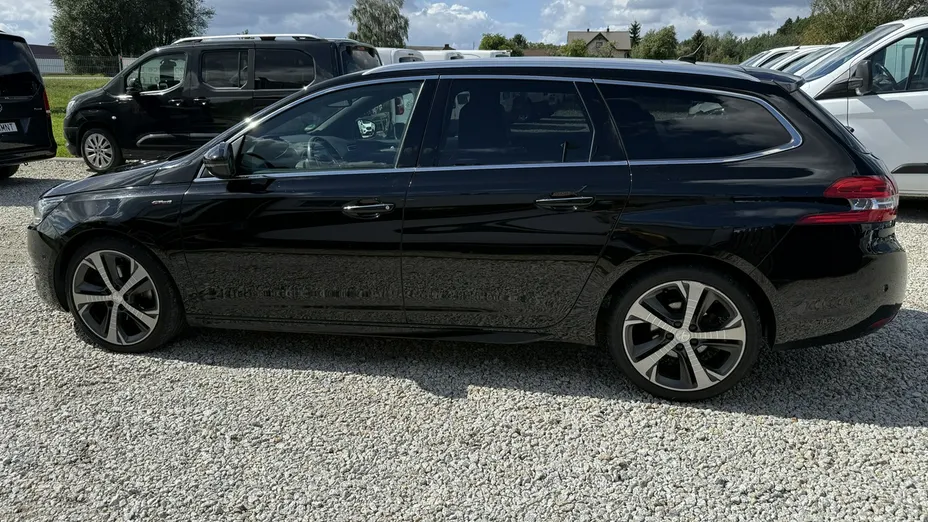PEUGEOT 308 -