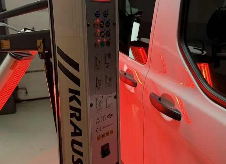 FORD Tourneo Custom -