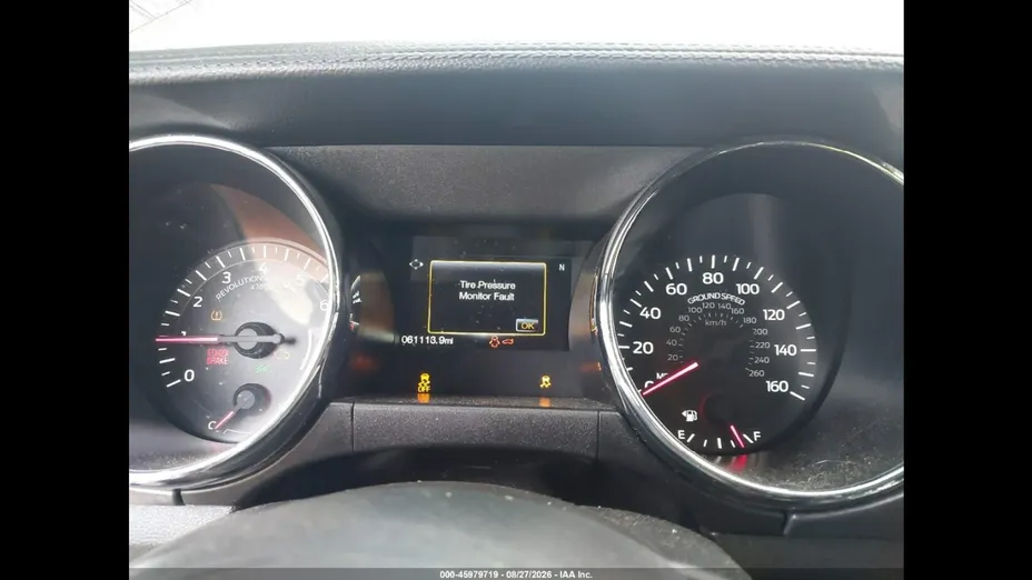 FORD Mustang -