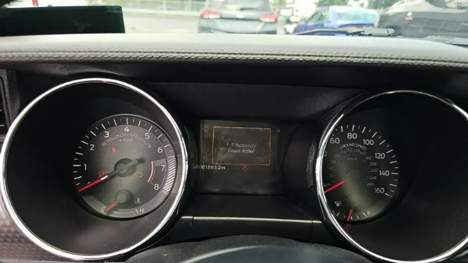 FORD Mustang -