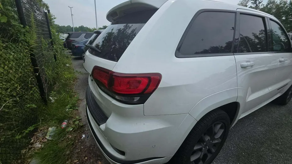 JEEP Grand Cherokee -