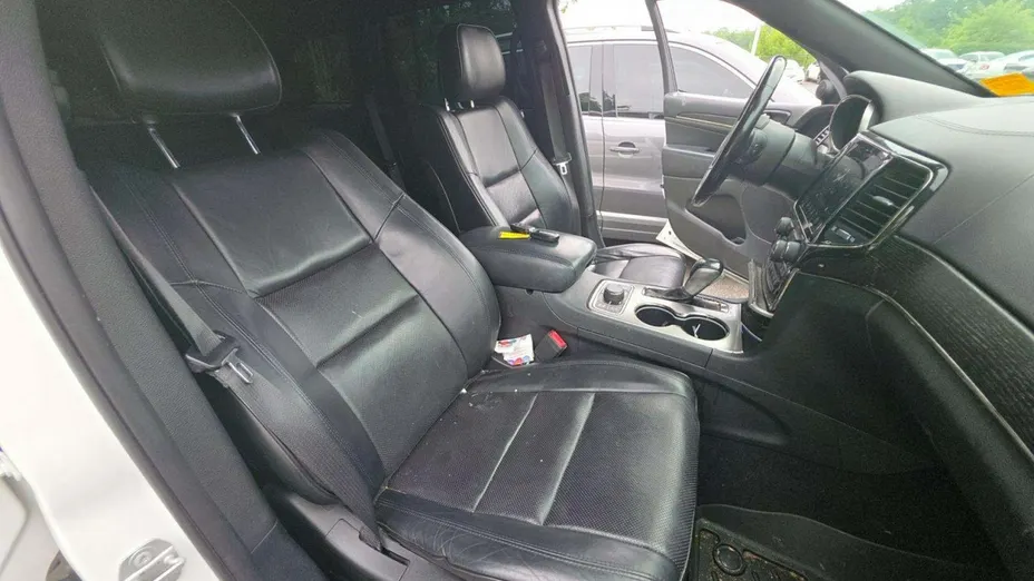 JEEP Grand Cherokee -