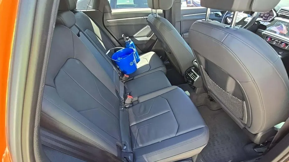 AUDI Q3 -