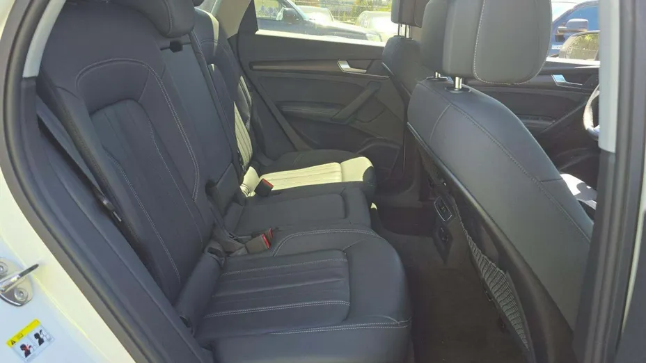 AUDI Q5 -