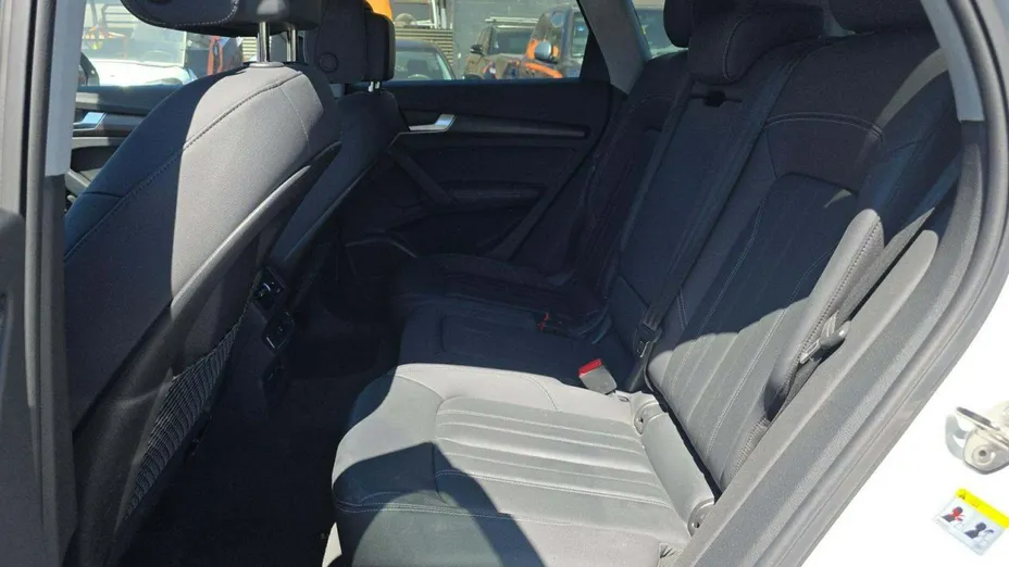 AUDI Q5 -