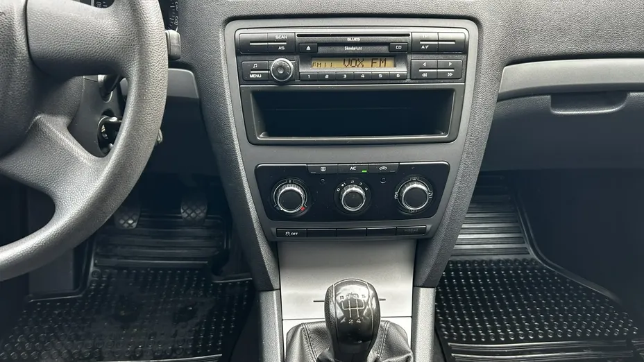 SKODA Octavia -