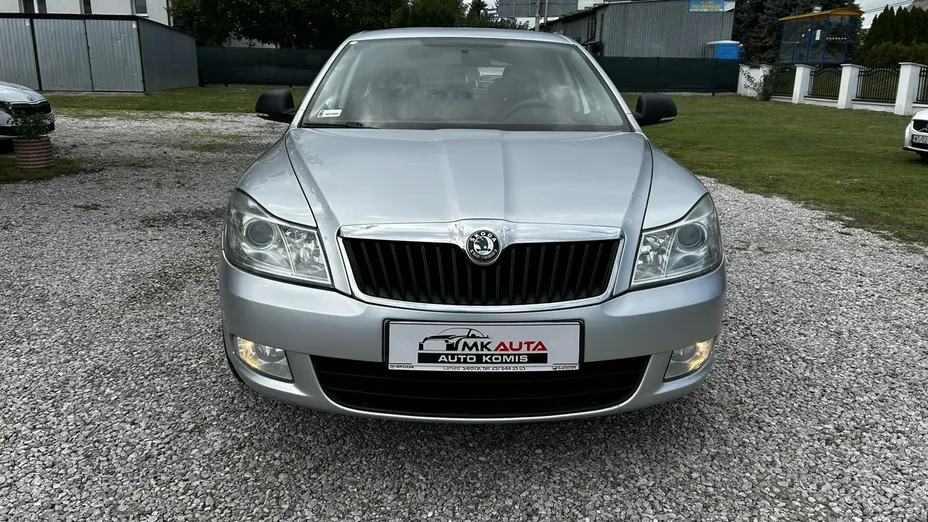 SKODA Octavia -