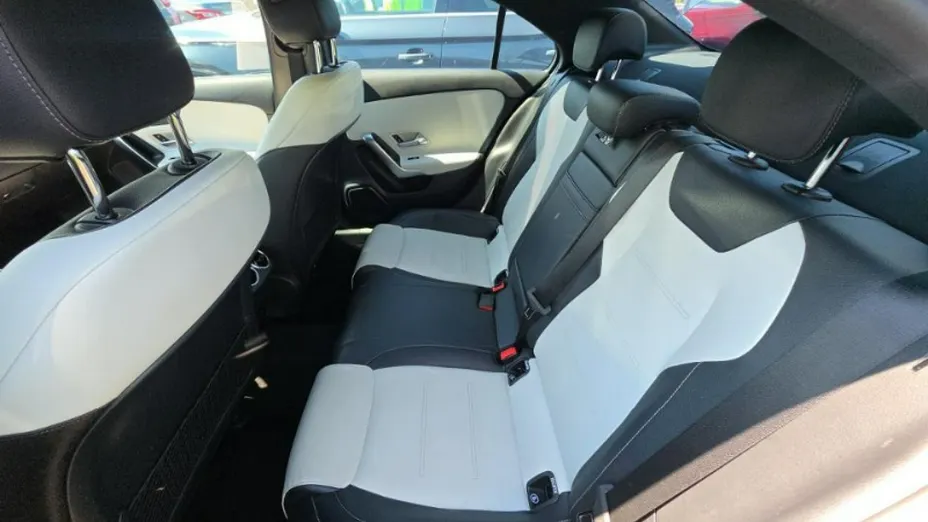 MERCEDES-BENZ A Klasa -