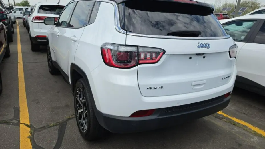 JEEP Compass -