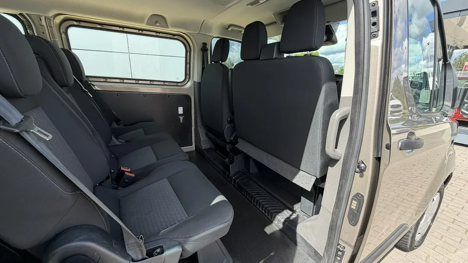FORD Tourneo Custom -