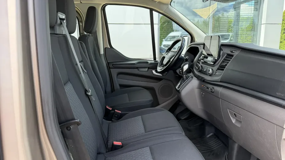 FORD Tourneo Custom -