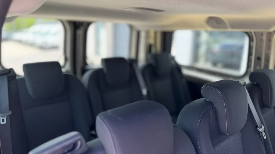 FORD Tourneo Custom -