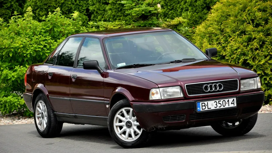AUDI 80 -