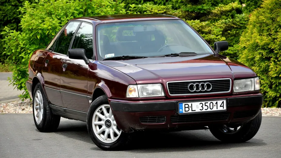 AUDI 80 -
