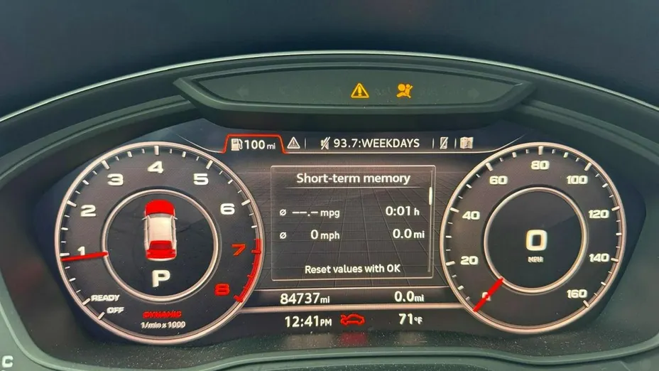AUDI Q5 -