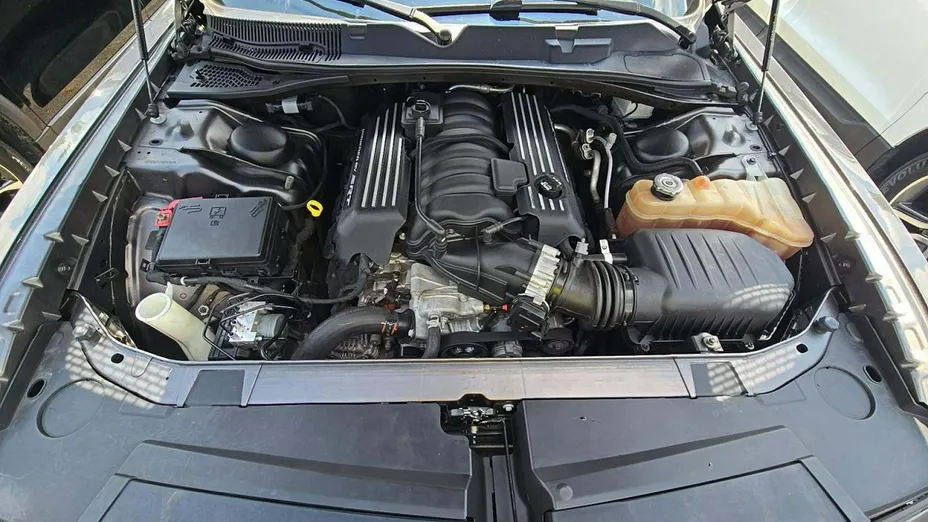 DODGE Challenger -