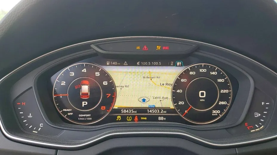 AUDI Q5 -