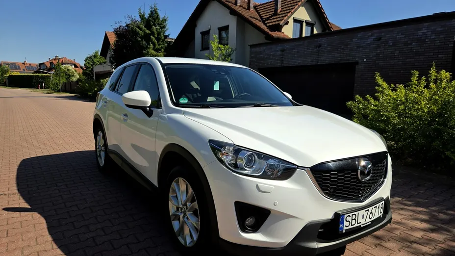MAZDA CX-5 -