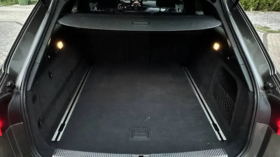 AUDI A6 Avant -