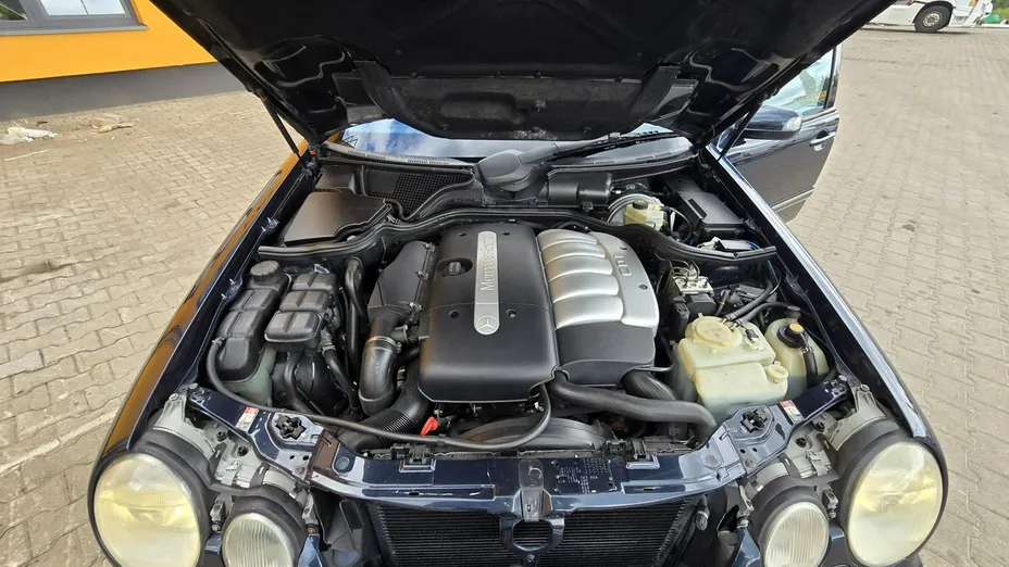 MERCEDES-BENZ E Klasa -