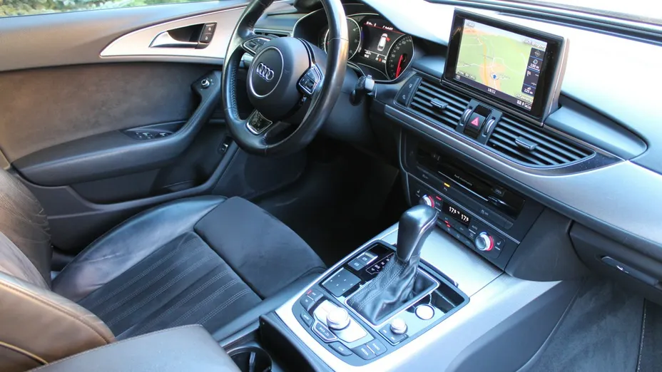 AUDI A6 Avant -