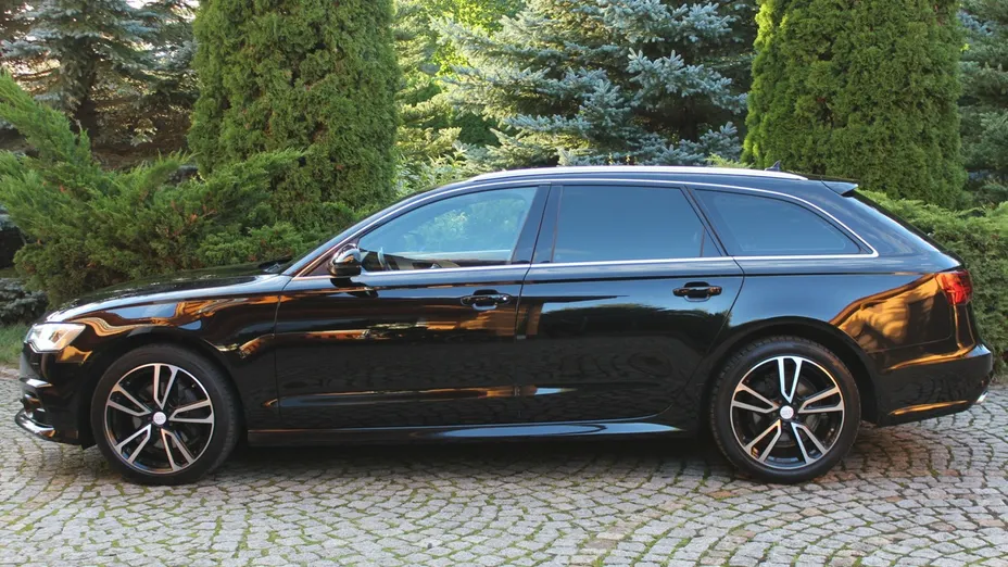 AUDI A6 Avant -