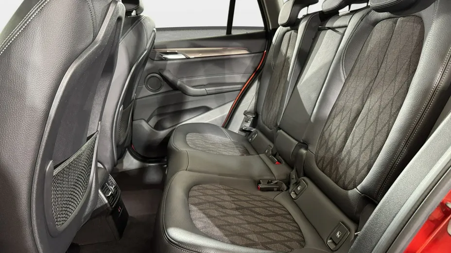 BMW X1 -