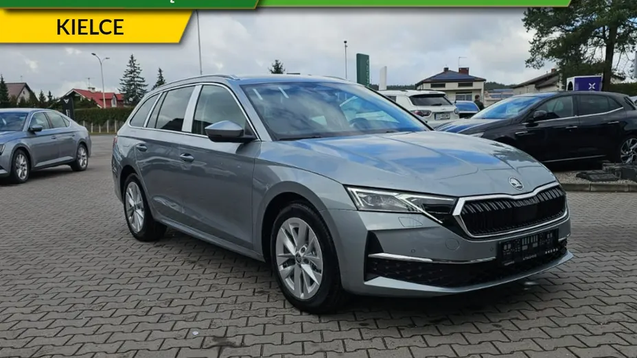 SKODA Octavia -