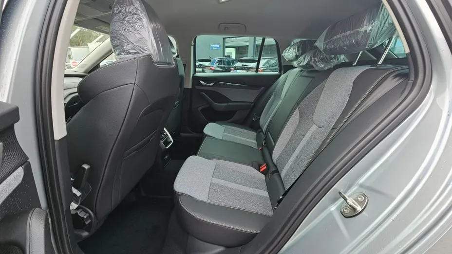 SKODA Octavia -