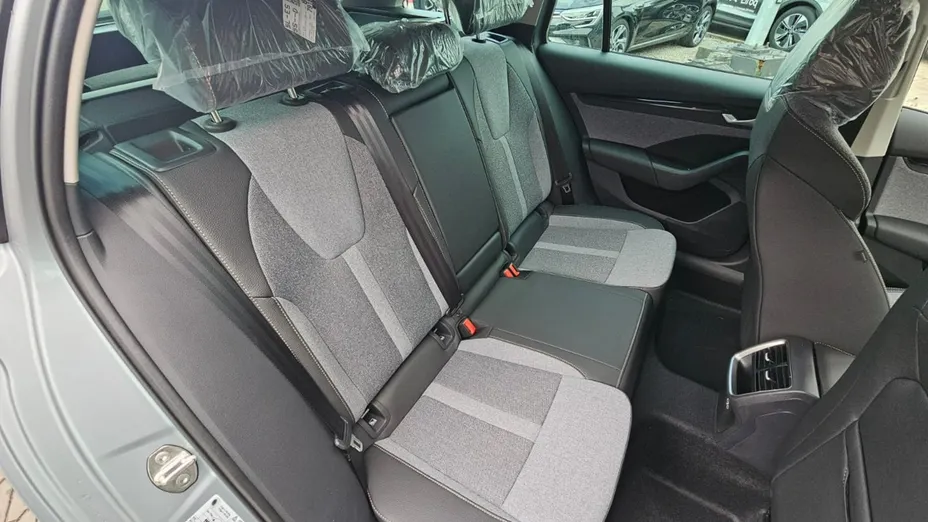 SKODA Octavia -