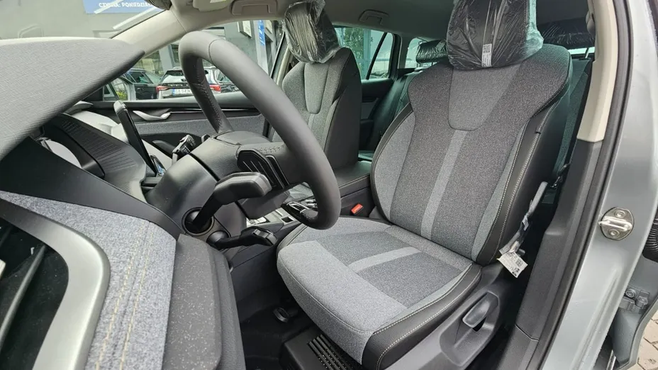 SKODA Octavia -