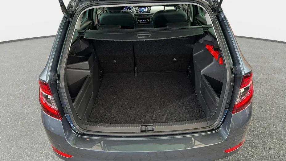 SKODA Fabia -
