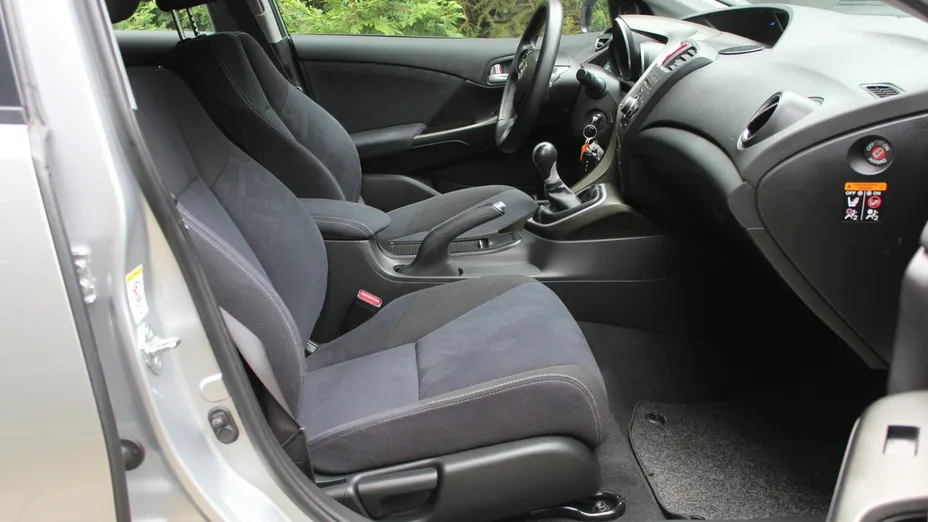 HONDA Civic -