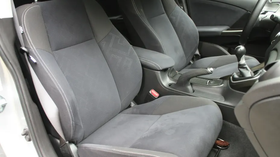 HONDA Civic -