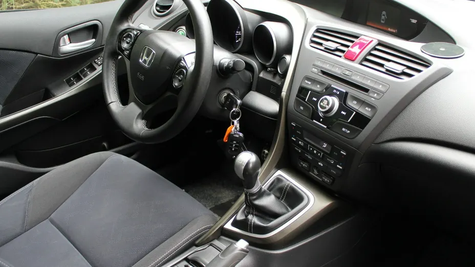 HONDA Civic -