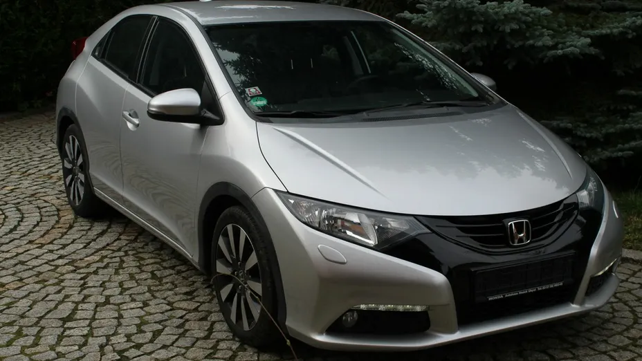 HONDA Civic -