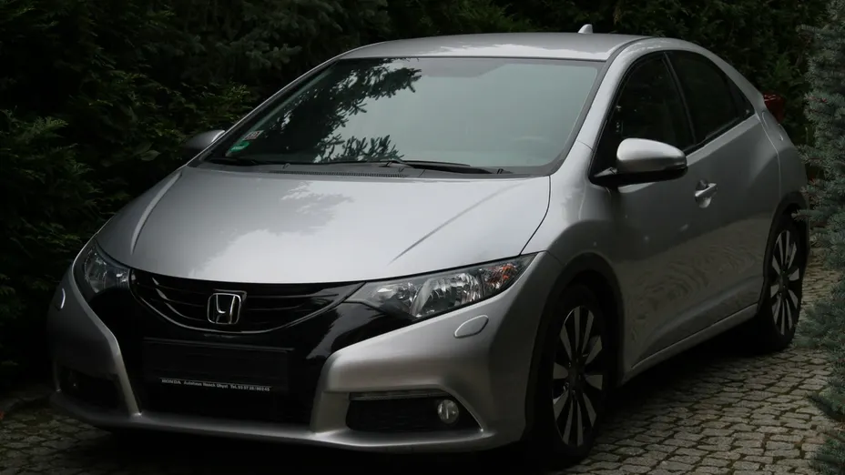 HONDA Civic -