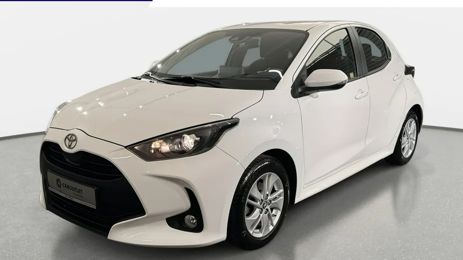 TOYOTA Yaris -