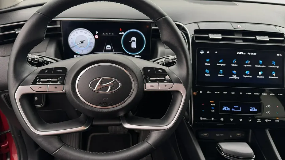 HYUNDAI Tucson -