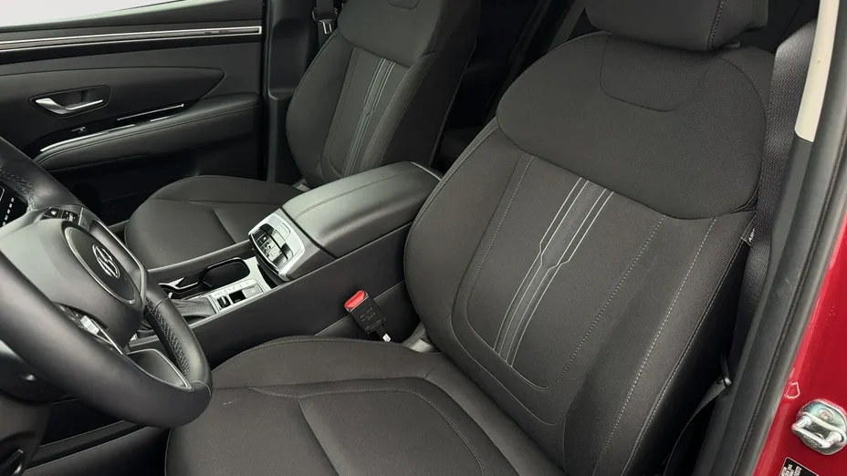 HYUNDAI Tucson -