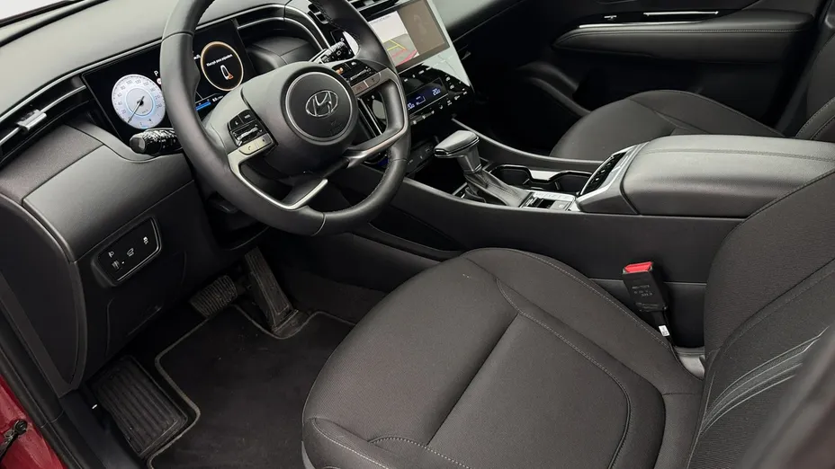 HYUNDAI Tucson -