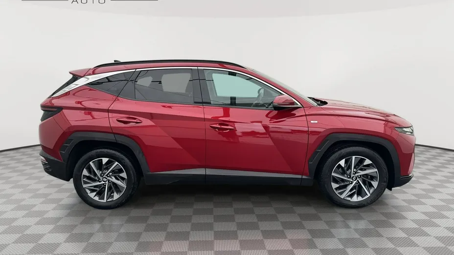 HYUNDAI Tucson -