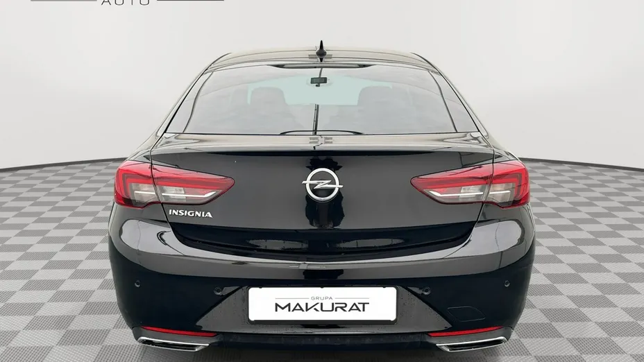 OPEL Insignia -