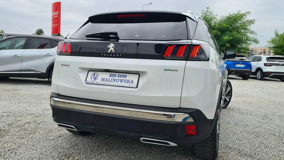 PEUGEOT 3008 -