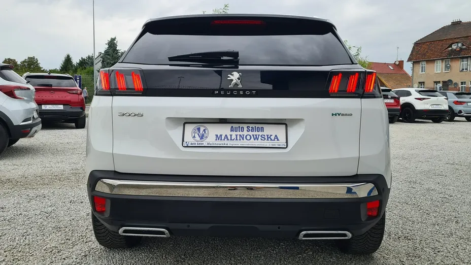 PEUGEOT 3008 -
