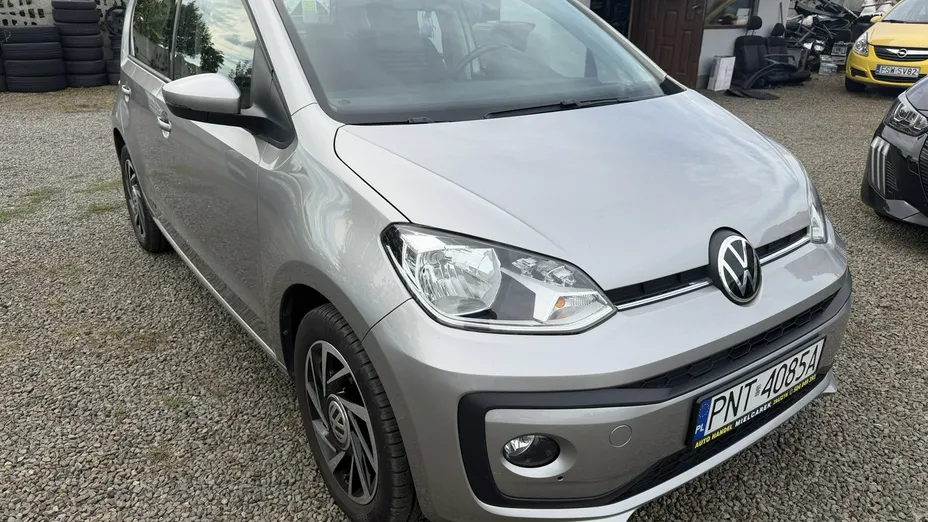 VOLKSWAGEN up! -
