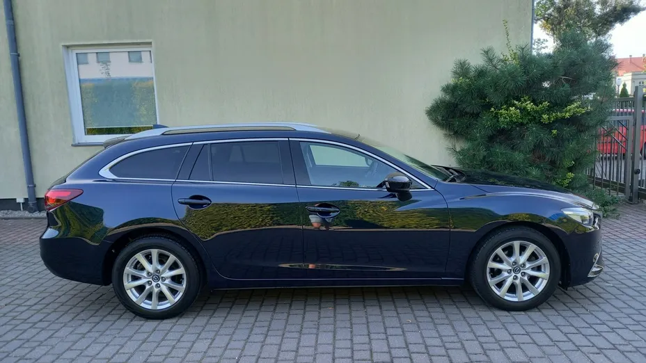 MAZDA 6 -