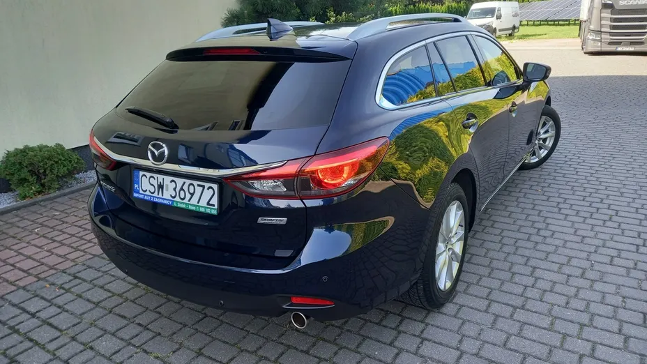 MAZDA 6 -