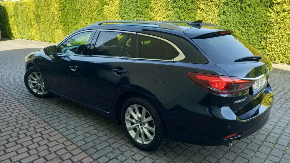 MAZDA 6 -